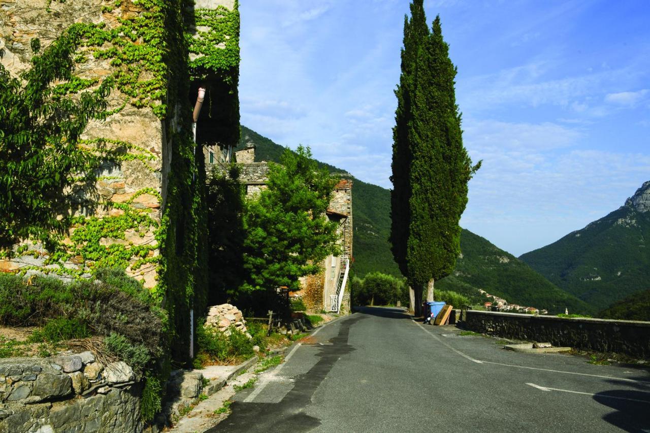 Agriturismo Nonnamelia Nasino المظهر الخارجي الصورة
