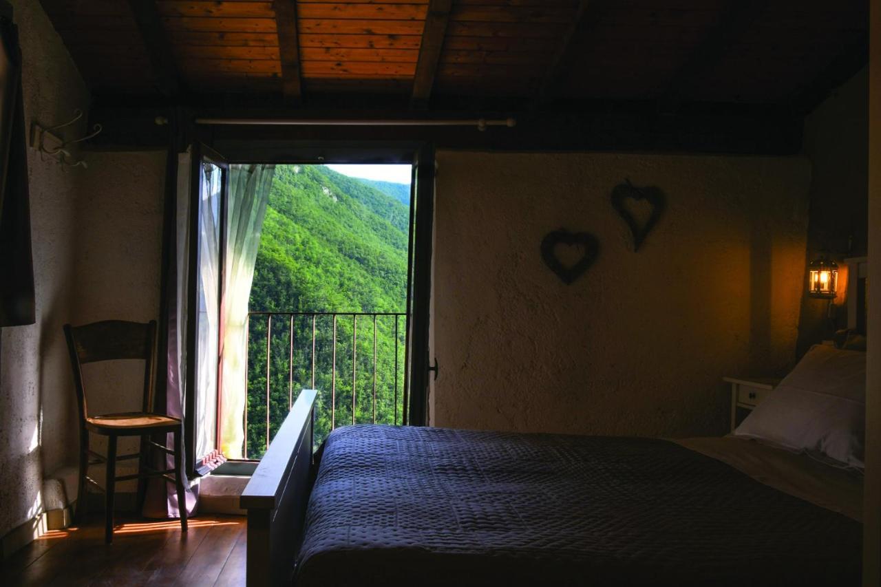 Agriturismo Nonnamelia Nasino المظهر الخارجي الصورة